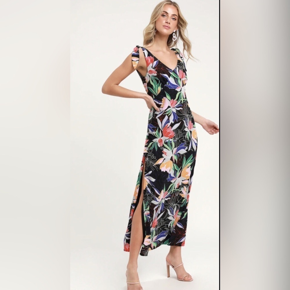 Lulus Beloved Becky Maxi Dress in Tropical Floral Print